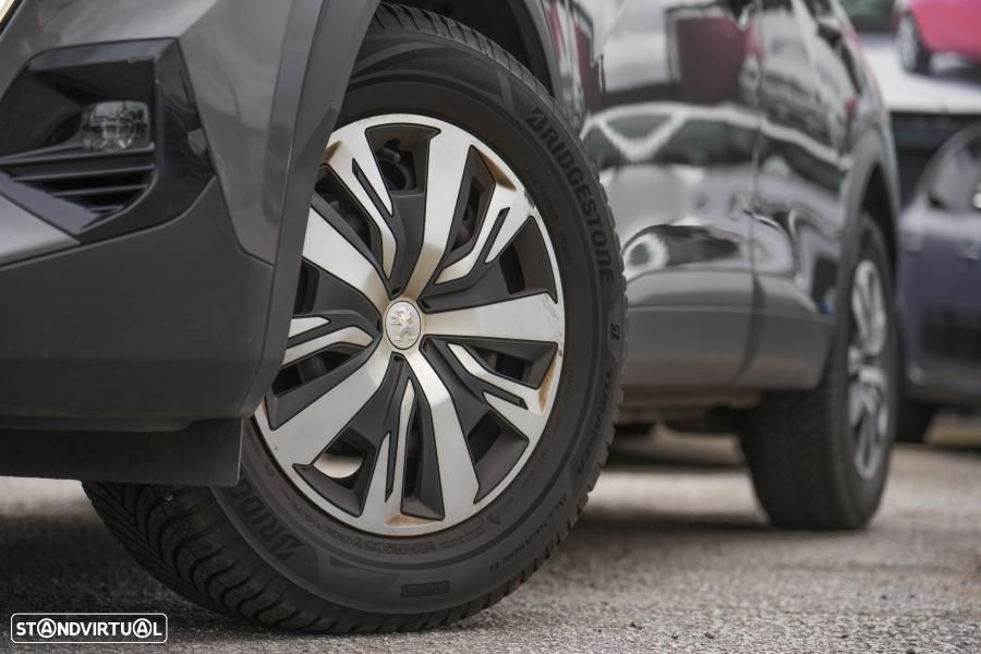 Peugeot 2008 1.2 PureTech Active - 4