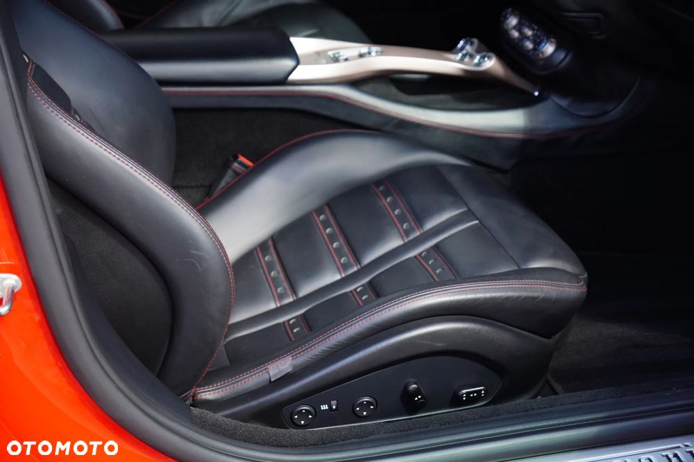 Ferrari California - 38