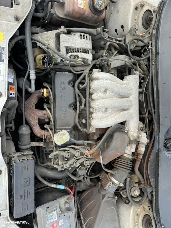 Ford Taurus 3.0 V6 gasolina para pecas motor avariado - 4
