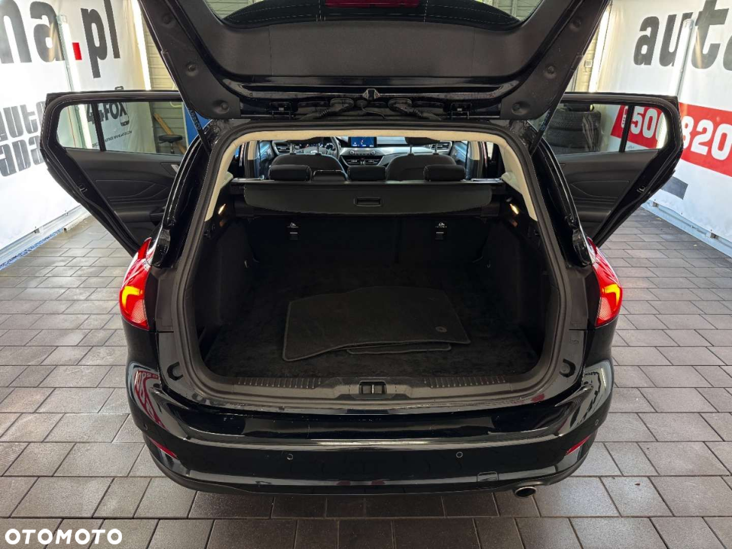 Ford Focus - 38
