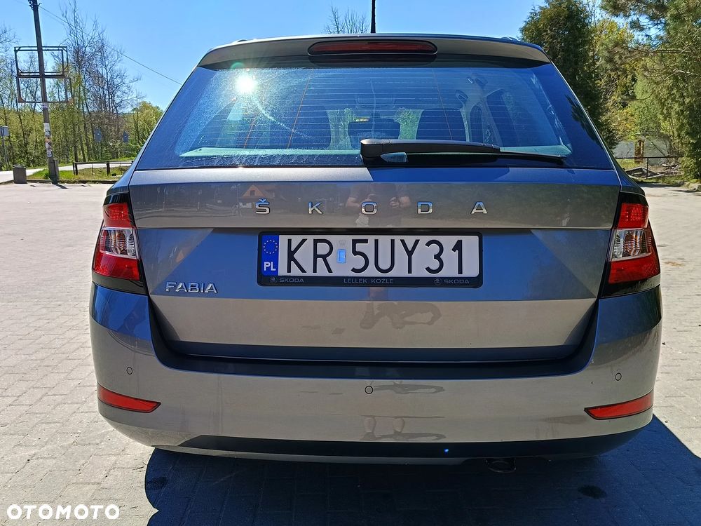 Skoda Fabia 1.0 TSI Ambition - 8