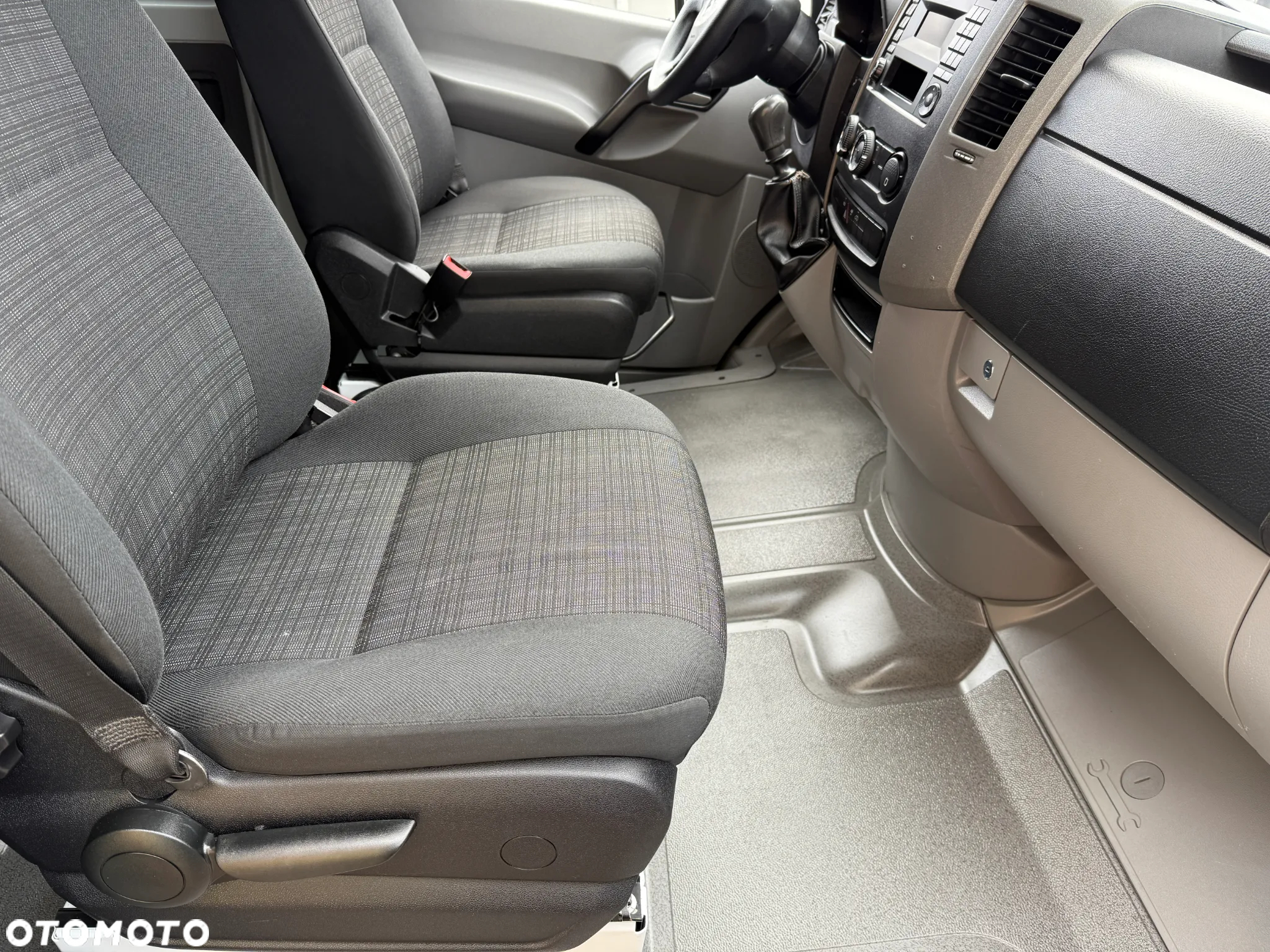 Mercedes-Benz Sprinter HDS Doka Skrzynia - 32