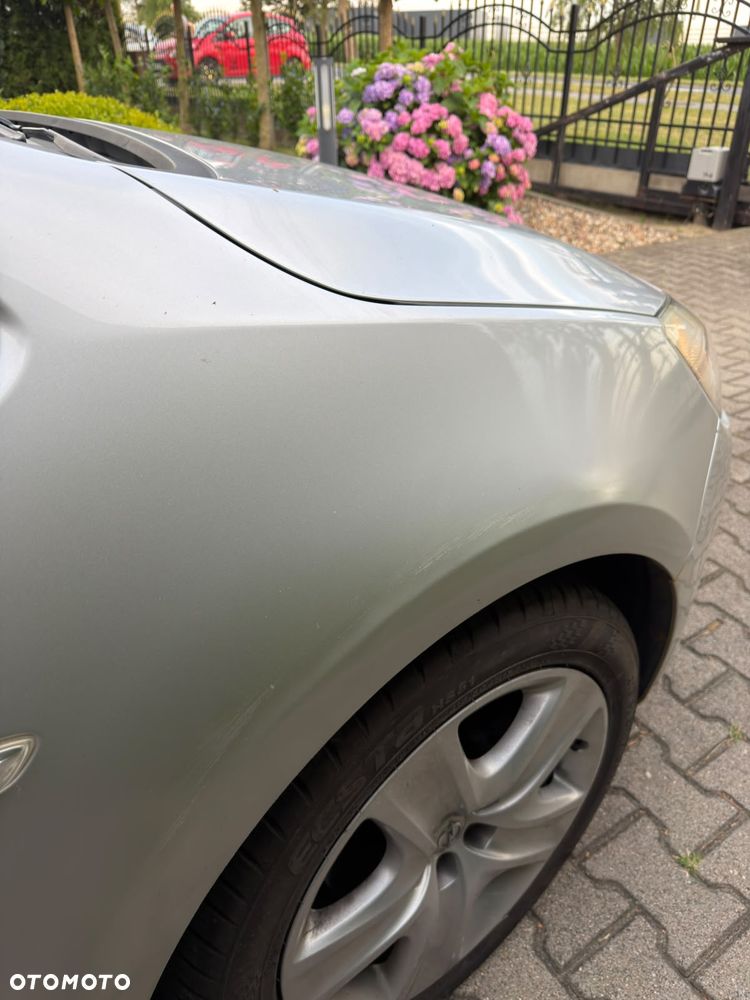 Opel Astra 1.6 - 9