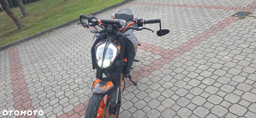 KTM Duke 125 - 1