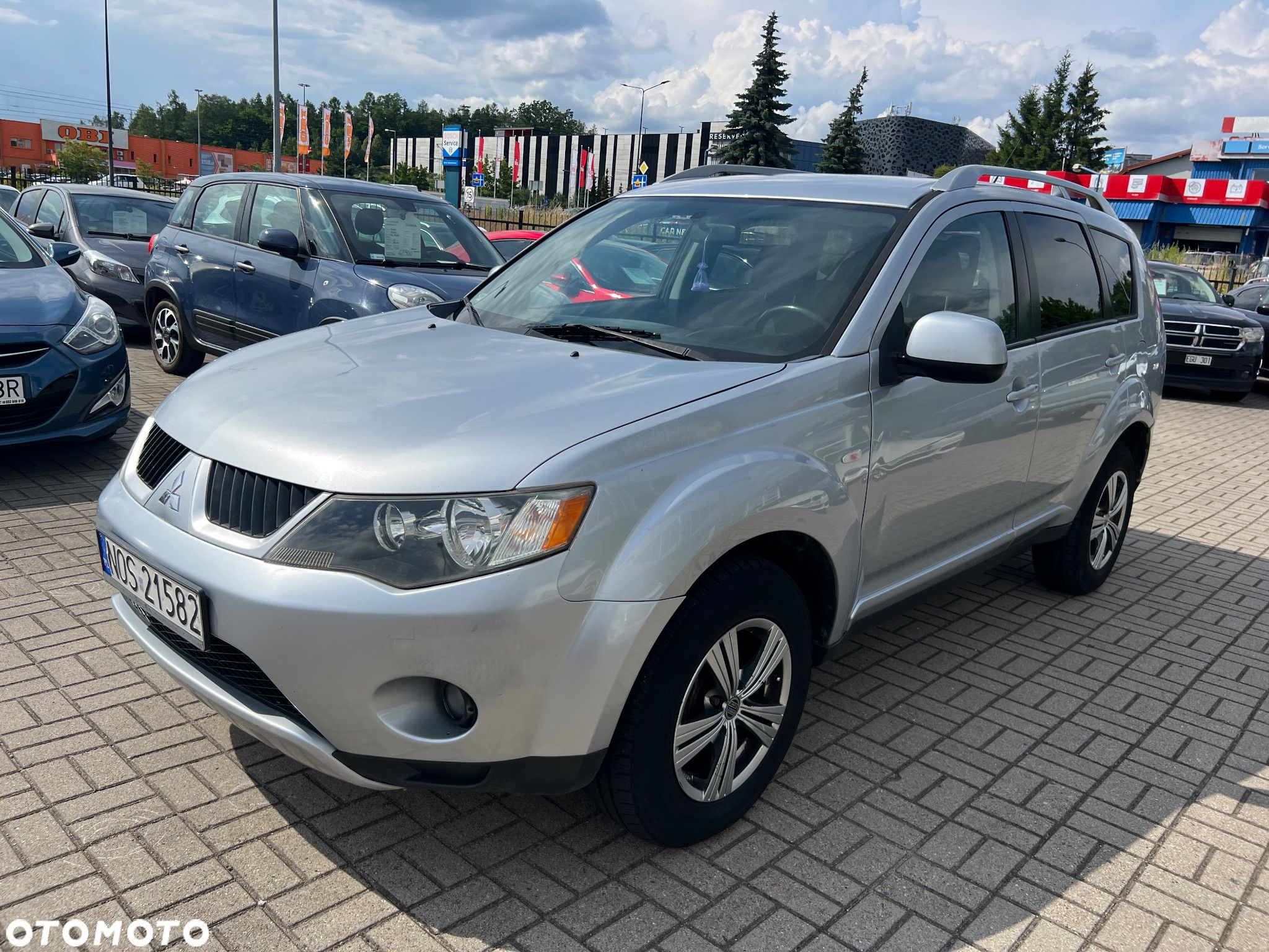 Mitsubishi Outlander 2.0 DI-D 4WD Instyle - 1