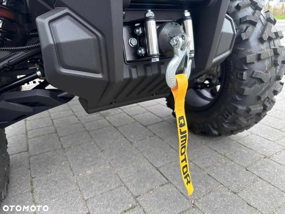 QJMOTOR SFA 1000 - 17