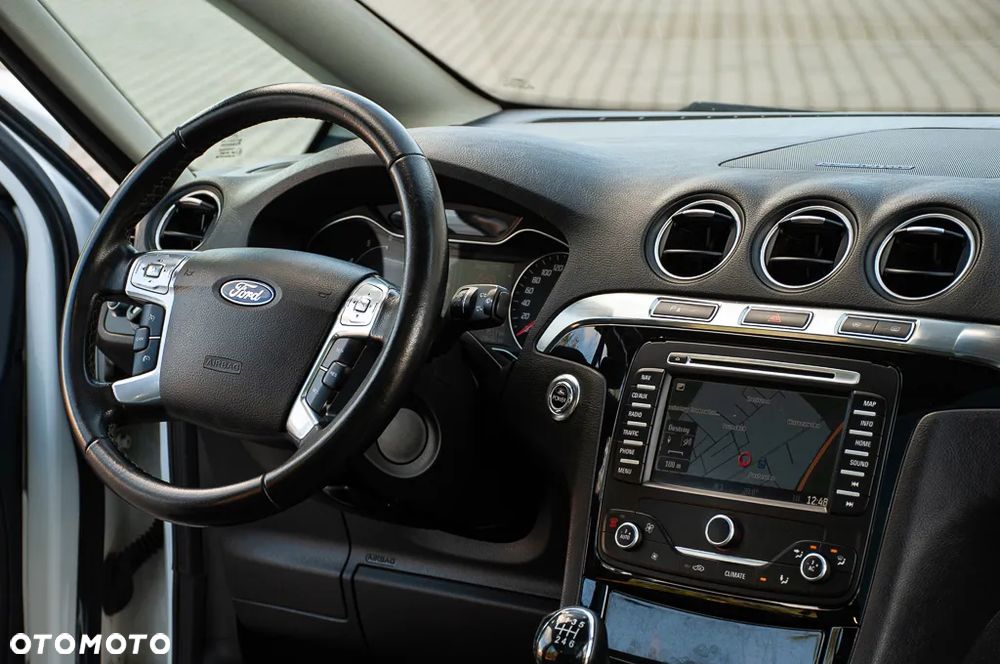 Ford S-Max 2.0 TDCi DPF Titanium - 6