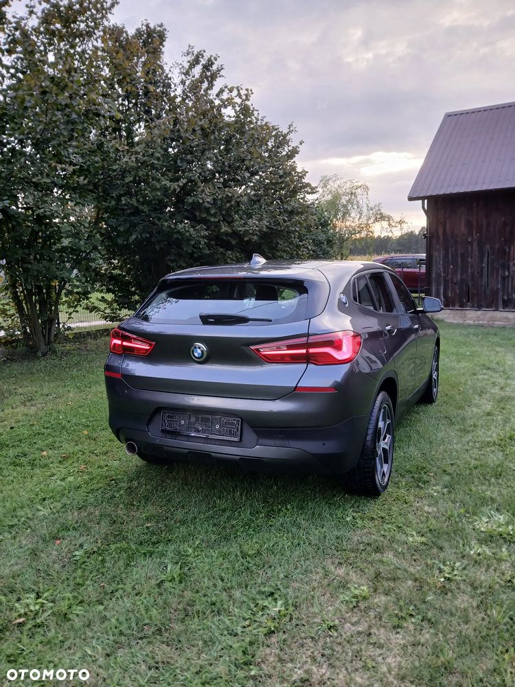 BMW X2 sDrive18i Advantage Plus - 6