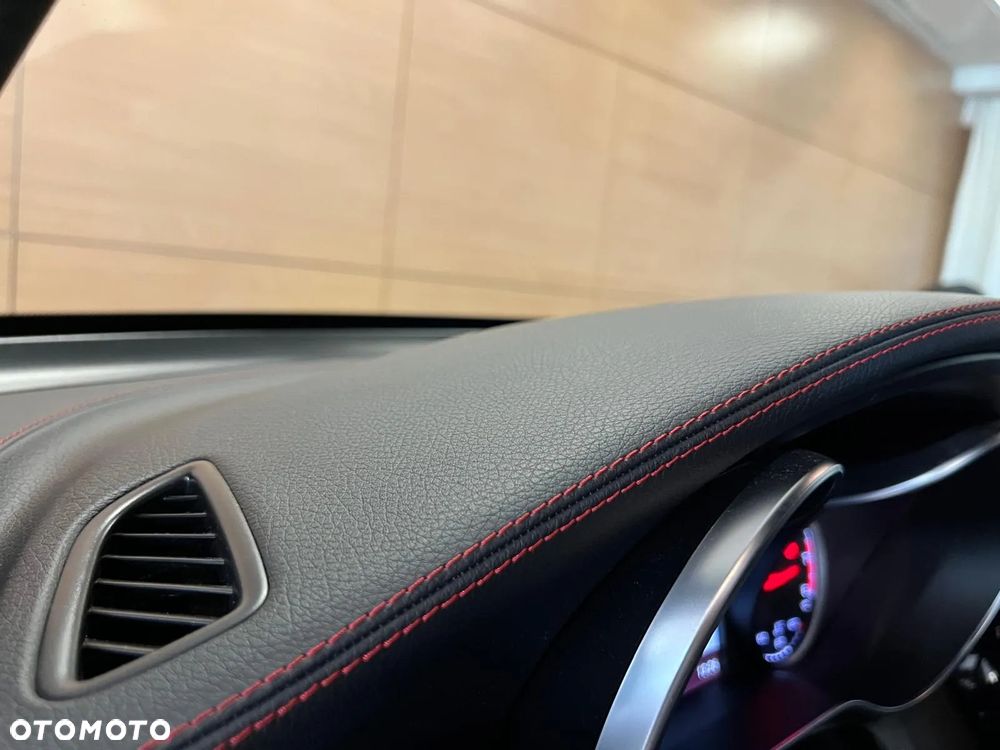 Mercedes-Benz GLC AMG 43 4-Matic - 22