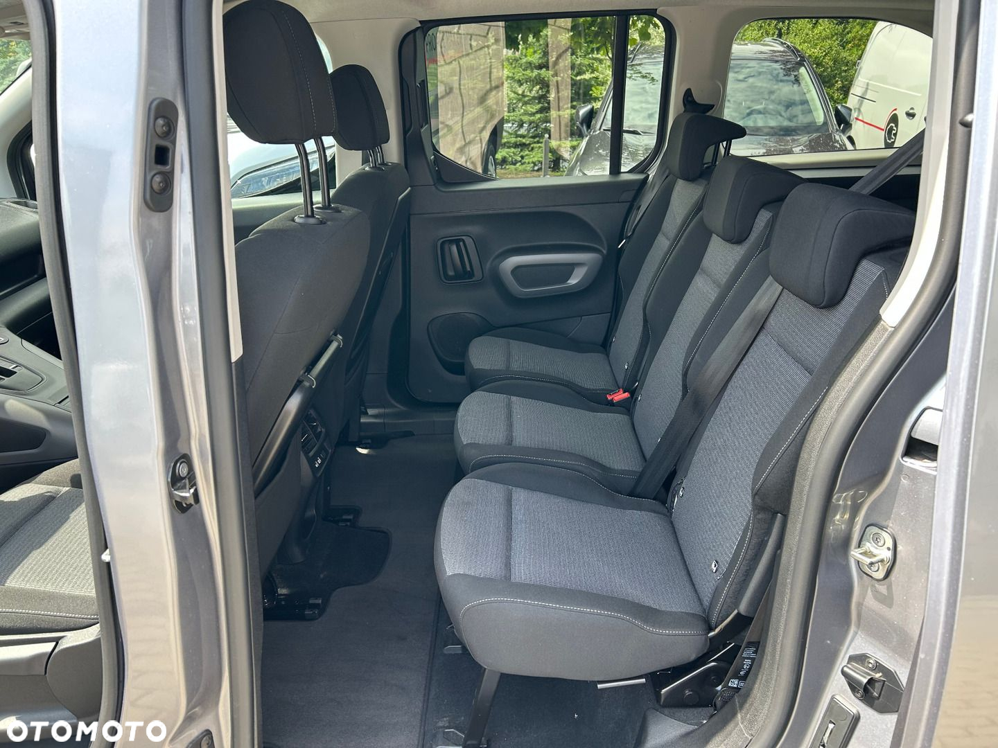 Toyota Proace City Verso Long 1.5 D-4D Family - 16