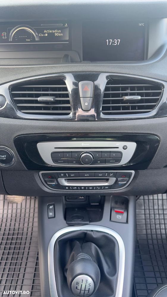 Renault Scenic ENERGY TCe 130 S&S Bose Edition - 12