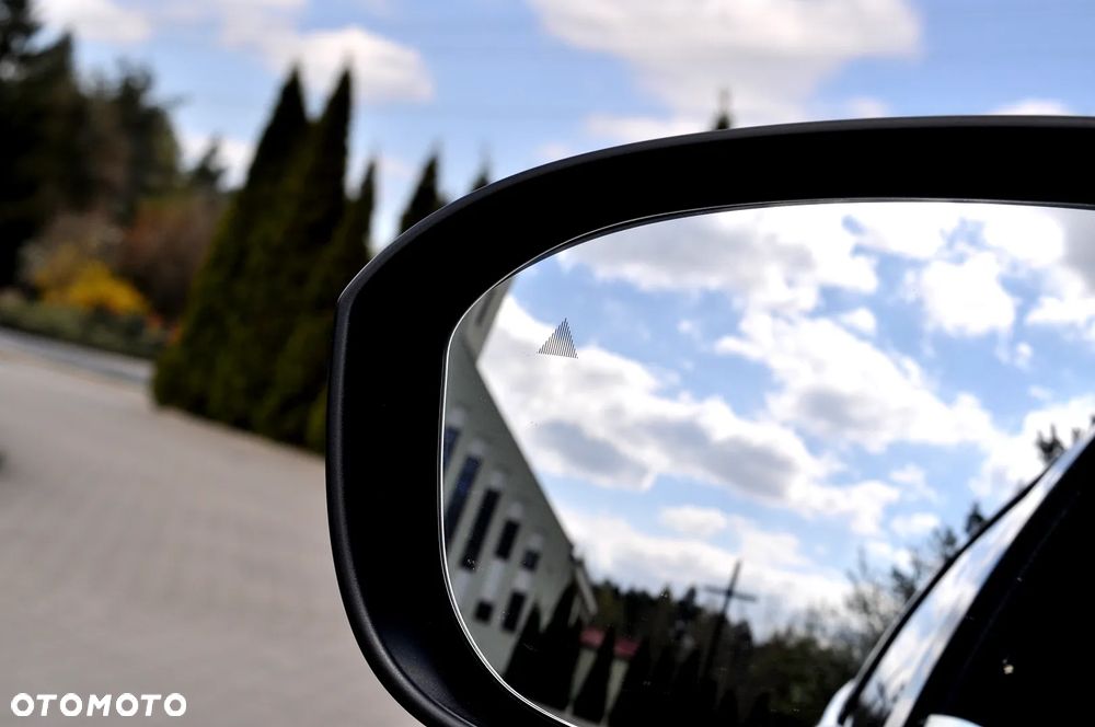 Nissan Qashqai 1.3 DIG-T N-Connecta - 32