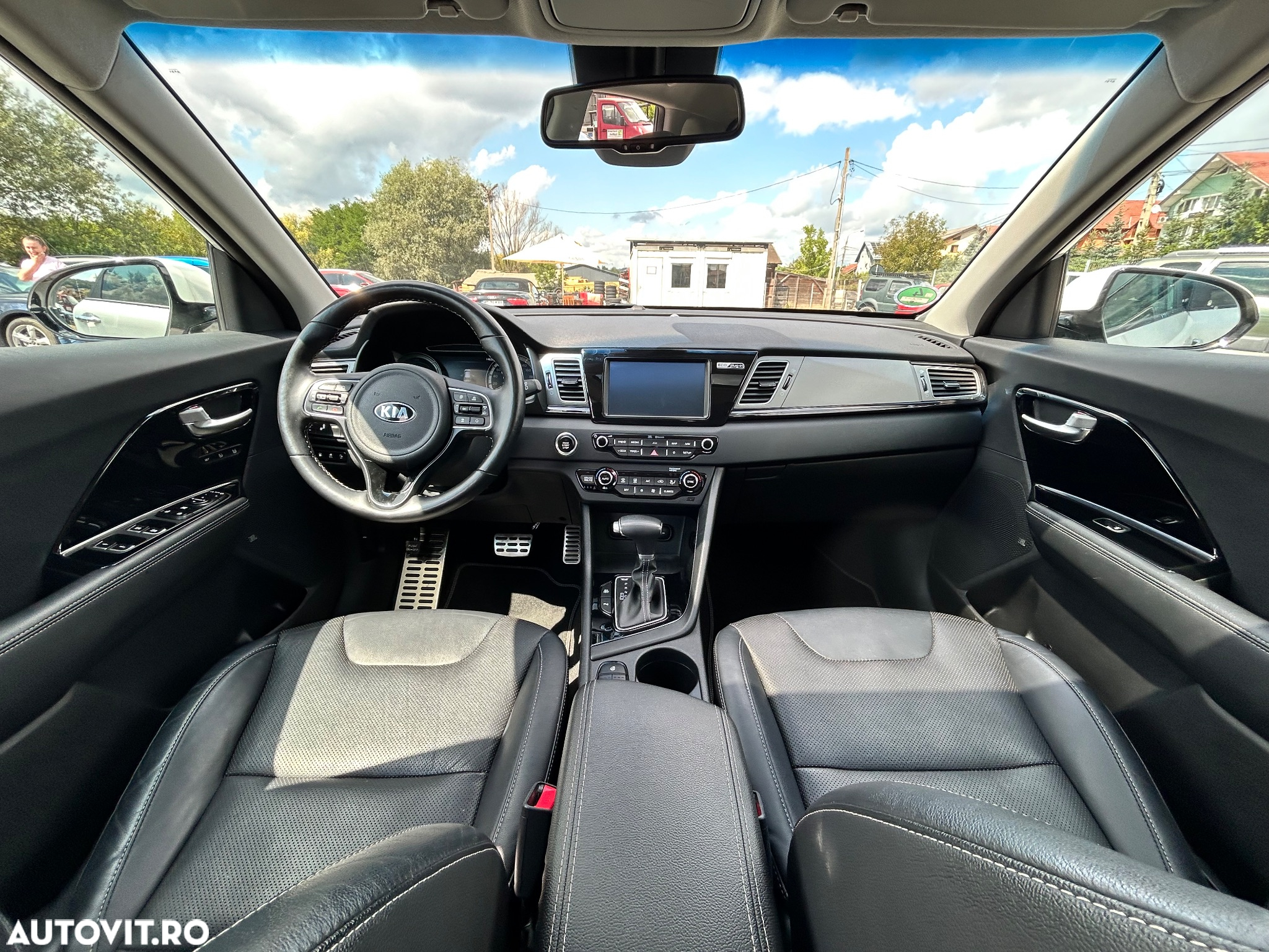 Kia Niro 1.6 GDI 6DCT PHEV Comfort - 2
