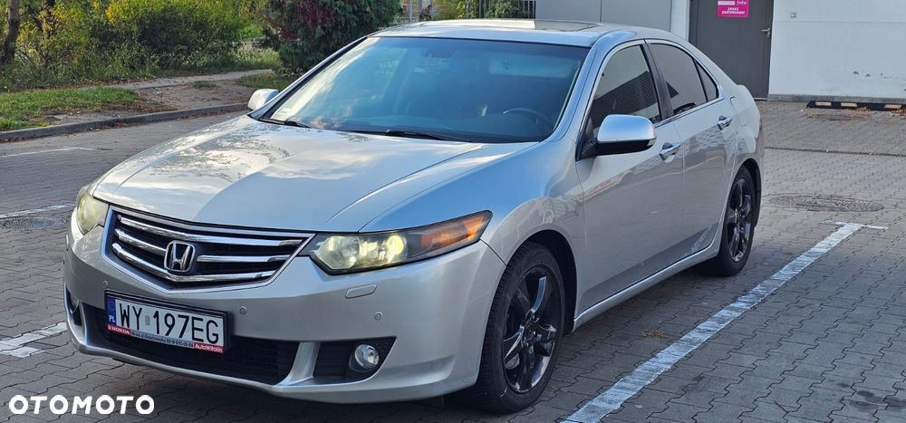 Honda Accord 2010 photo 3