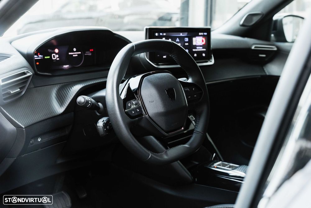 Peugeot e-2008 50 kWh Allure - 11