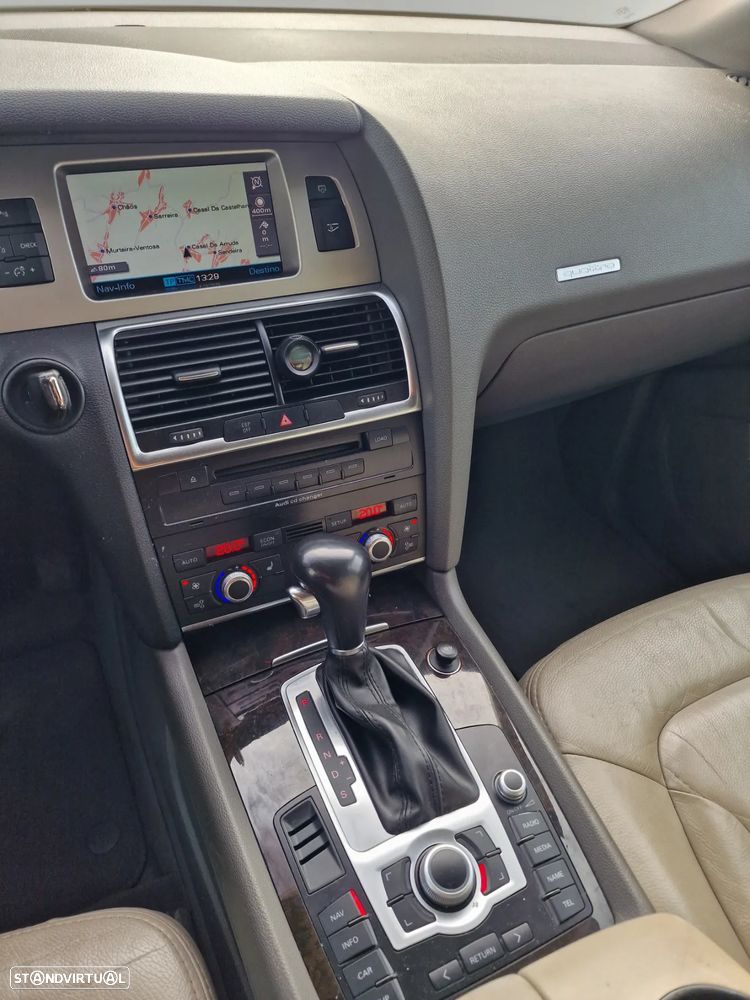 Audi Q7 3.0 TDI Tiptronic - 24