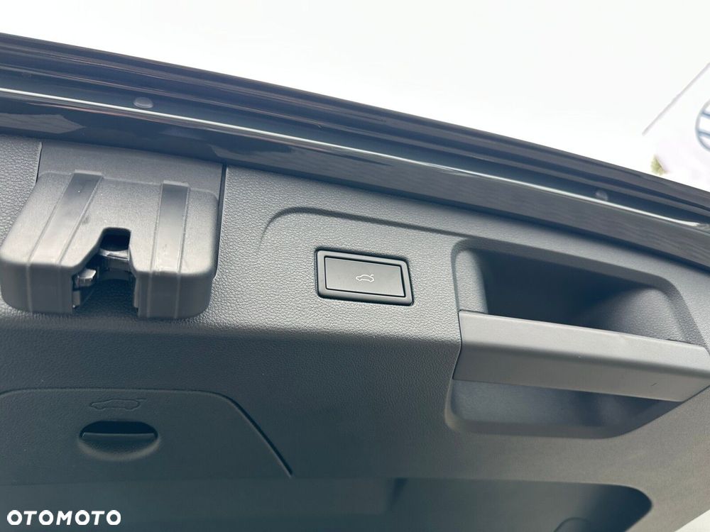 Volkswagen Touran 1.5 TSI EVO Highline DSG - 31