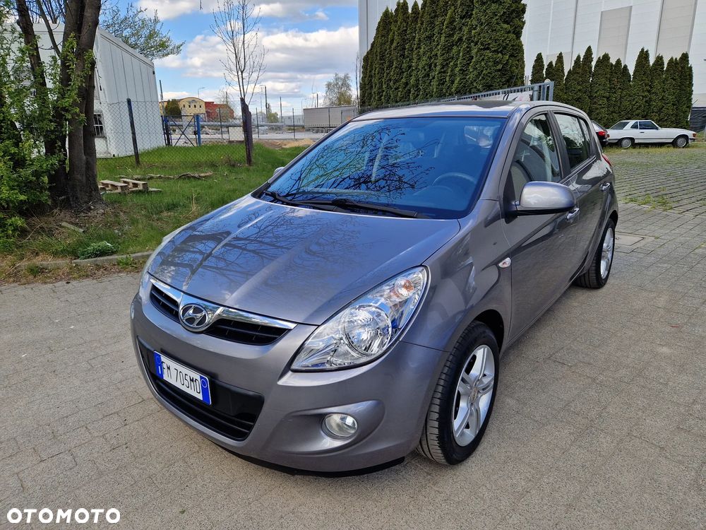 Hyundai i20 1.2 Edition 20 - 1