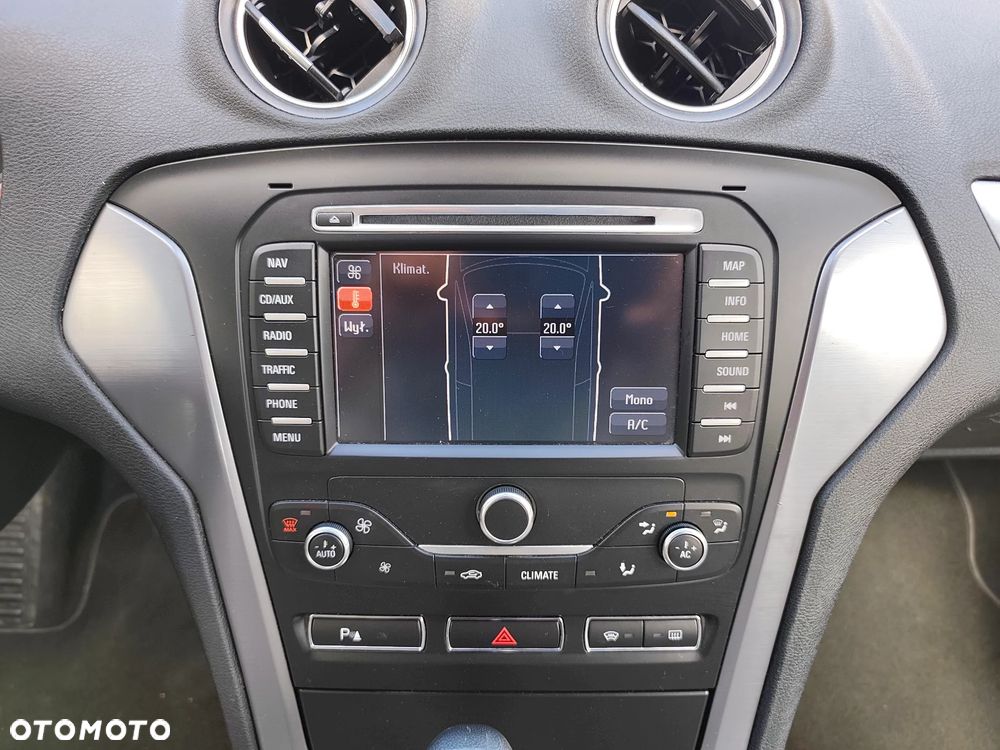Ford Mondeo 2.0 TDCi Titanium - 18