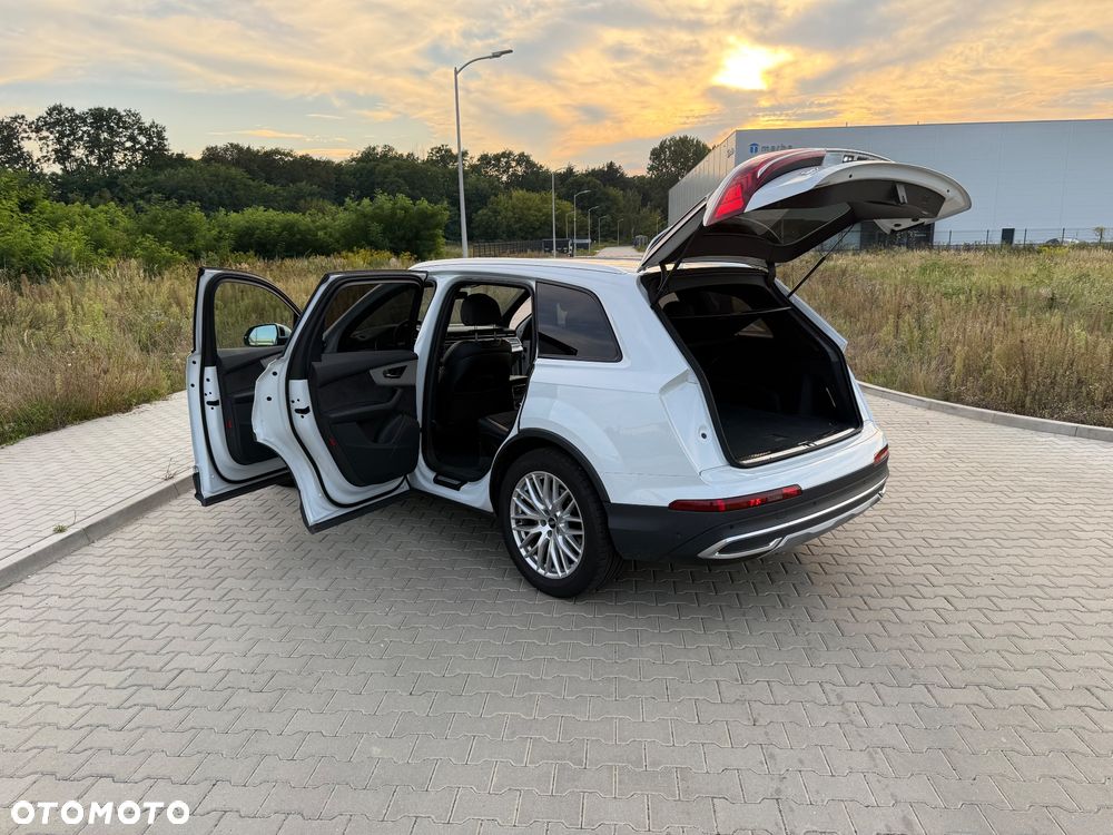 Audi Q7 50 TDI quattro tiptronic S line - 29