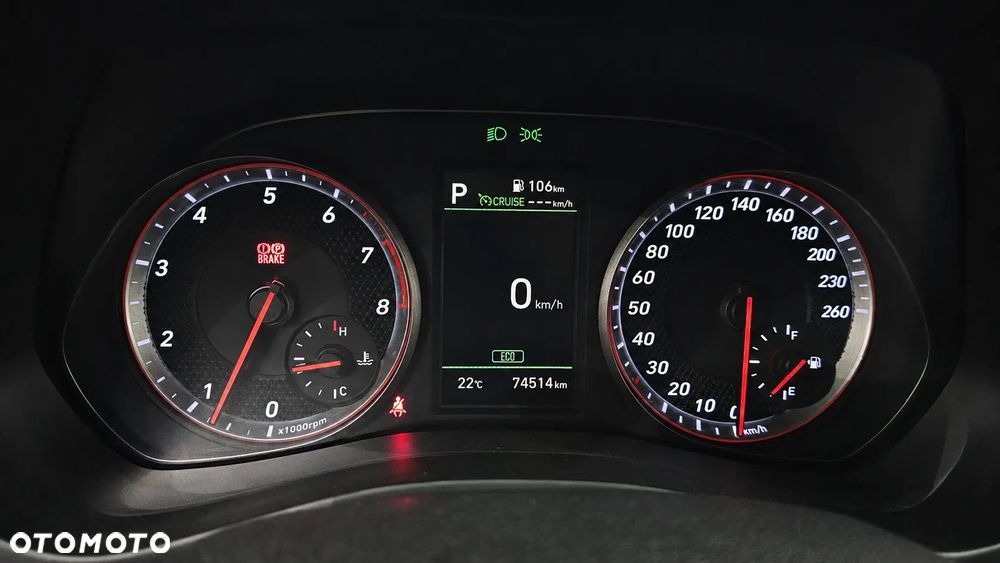 Hyundai Veloster - 9