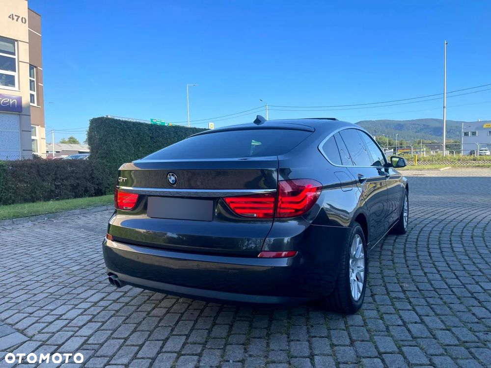 BMW 5GT 530d xDrive Gran Turismo - 9