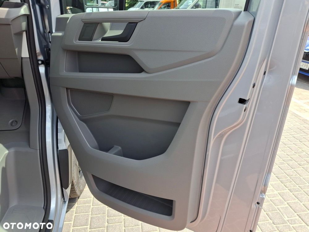 Volkswagen Crafter - 25