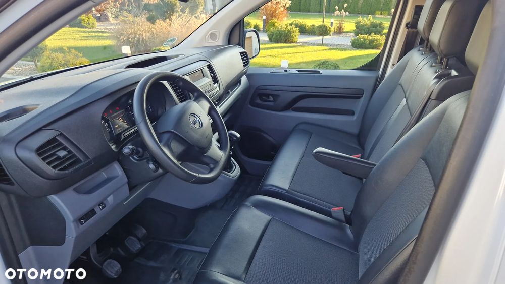 Opel Vivaro - 6