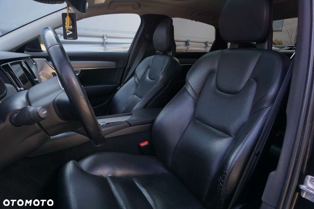 Volvo S90 D5 AWD Inscription - 16