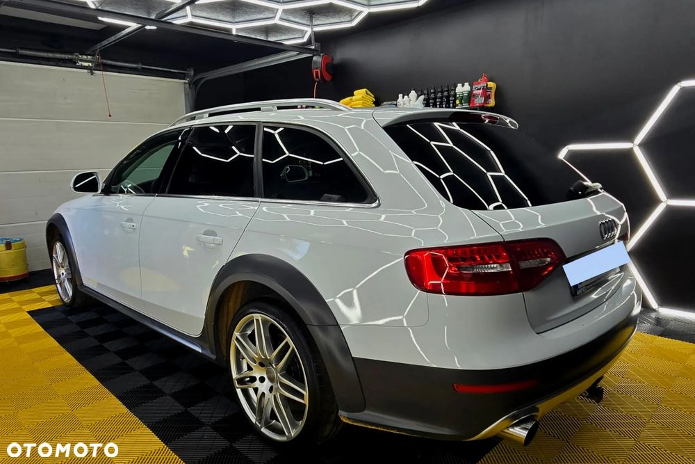 Audi A4 Allroad - 20