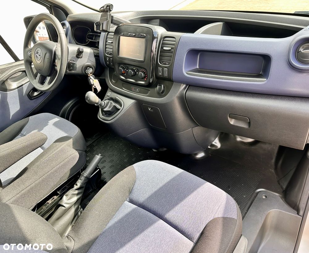 Opel VIVARO L2H1 / - 5