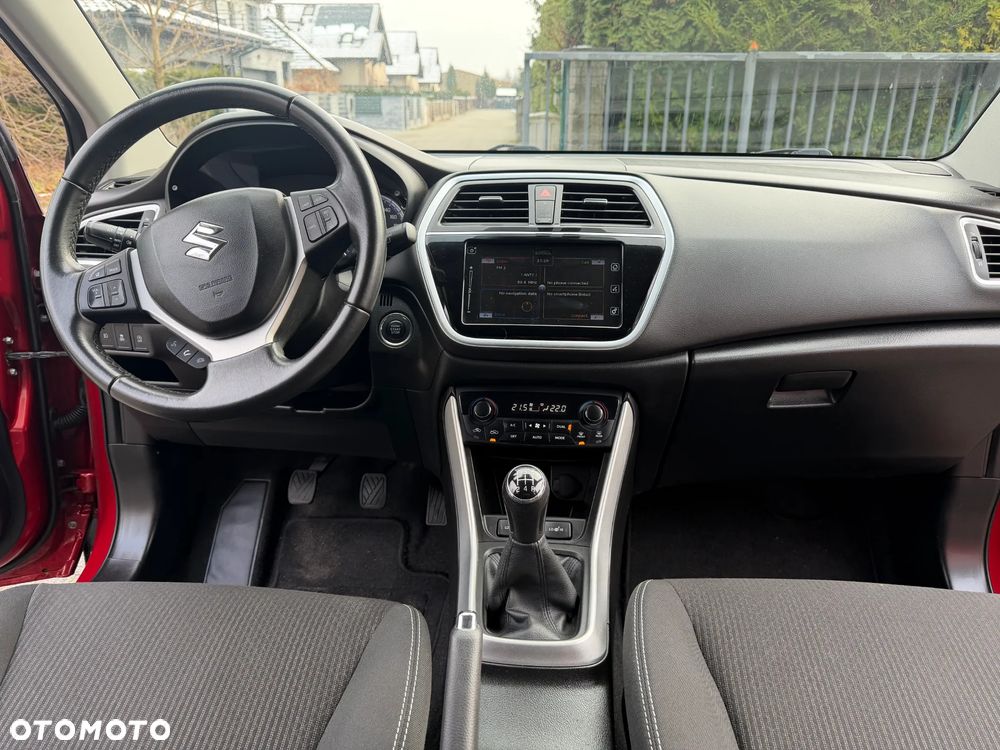 Suzuki SX4 S-Cross 1.0 T Premium - 8