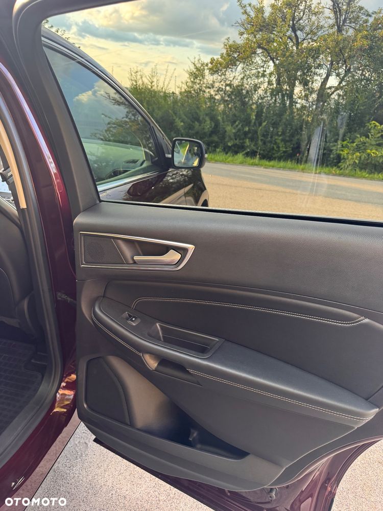 Ford Edge - 16