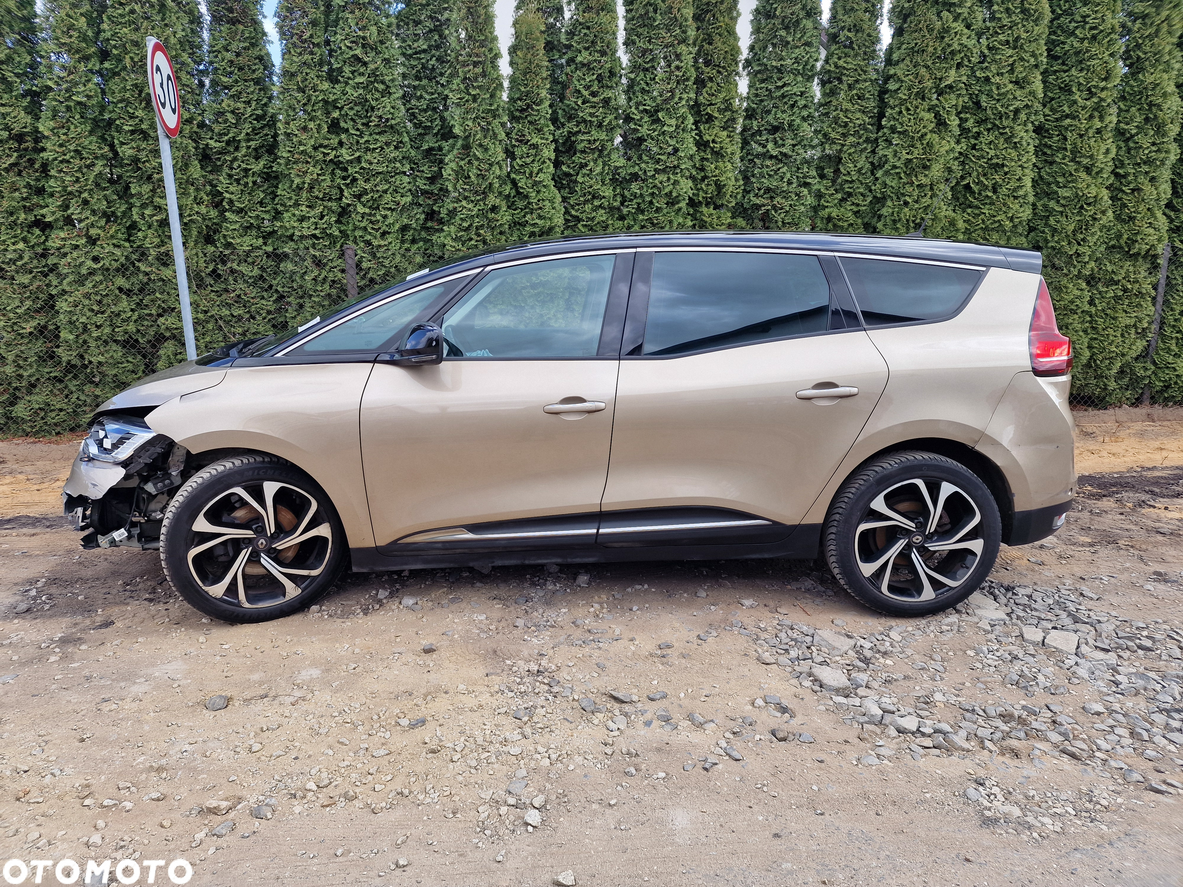 Renault Grand Scenic TCe 160 GPF BOSE EDITION - 2