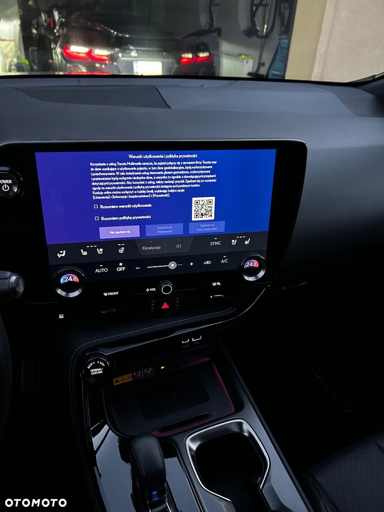 Lexus NX 450h+ F Sport AWD - 34
