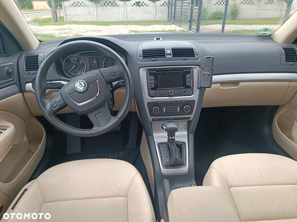Skoda Octavia 1.4 TSI Elegance DSG - 14