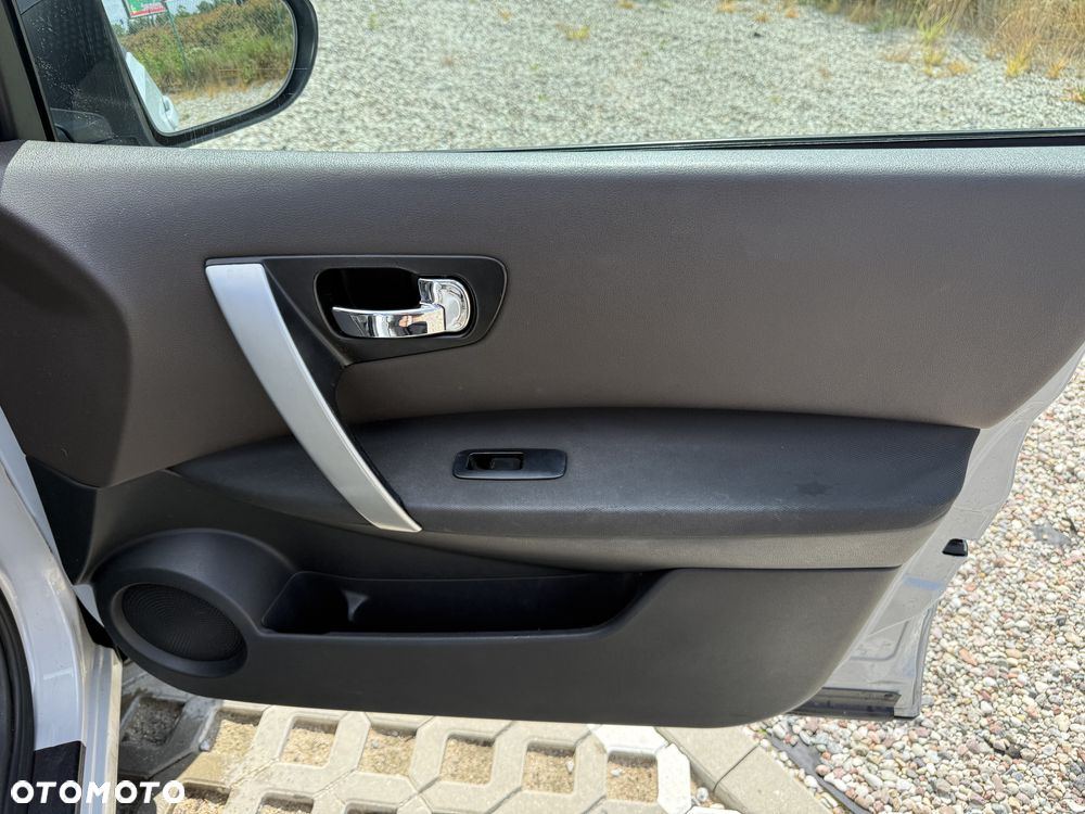 Nissan Qashqai 1.6 Acenta - 10