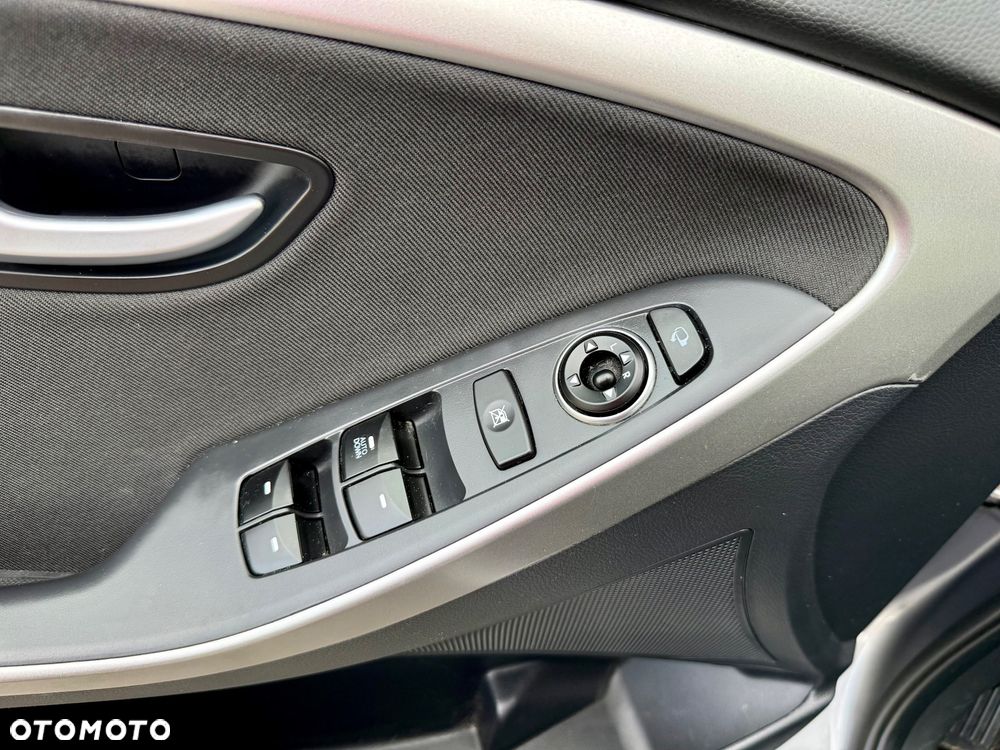 Hyundai i30 i30cw 1.6 CRDi Intro Edition - 23