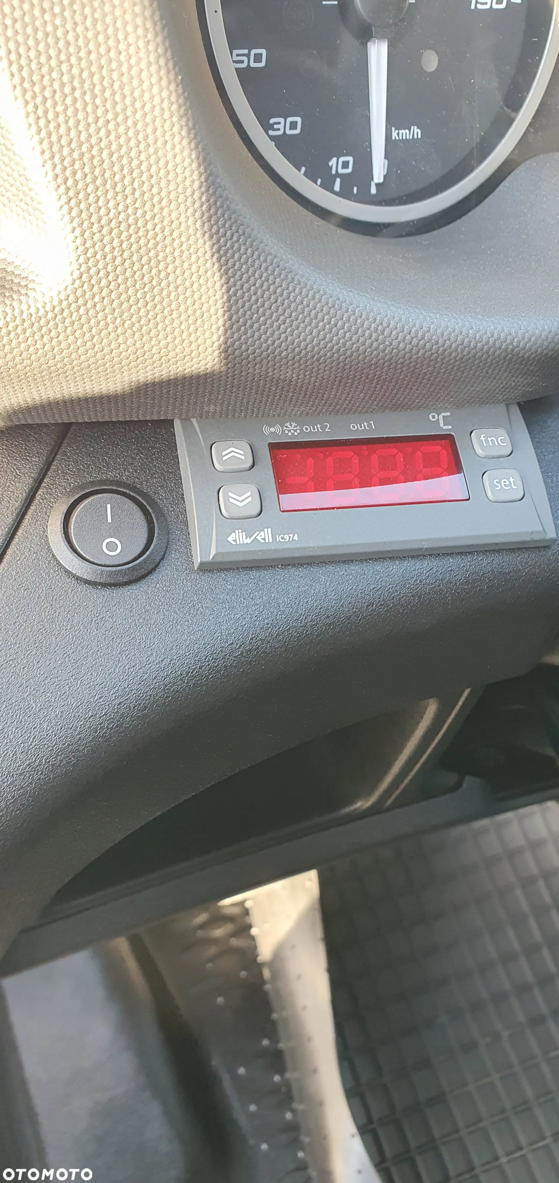 Iveco Daily 35S18V Furgon Izoterma 16m³ - 10