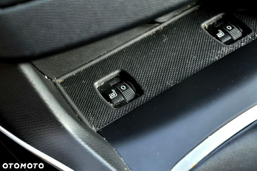 Peugeot 308 e-HDi FAP 115 Stop&Start Business Line Niveau 1 - 24