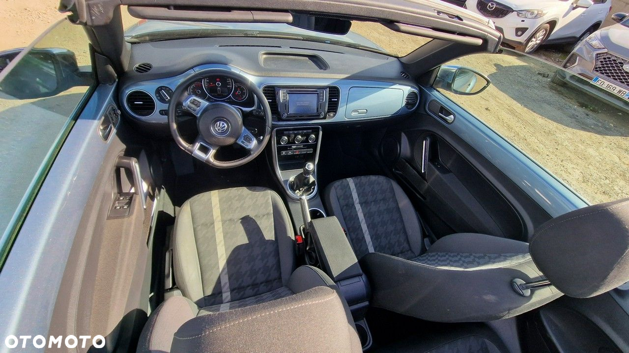 Volkswagen Beetle - 17