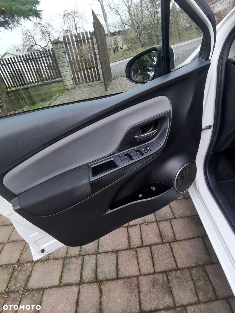 Toyota Yaris 1.0 VVT-i Sol - 16