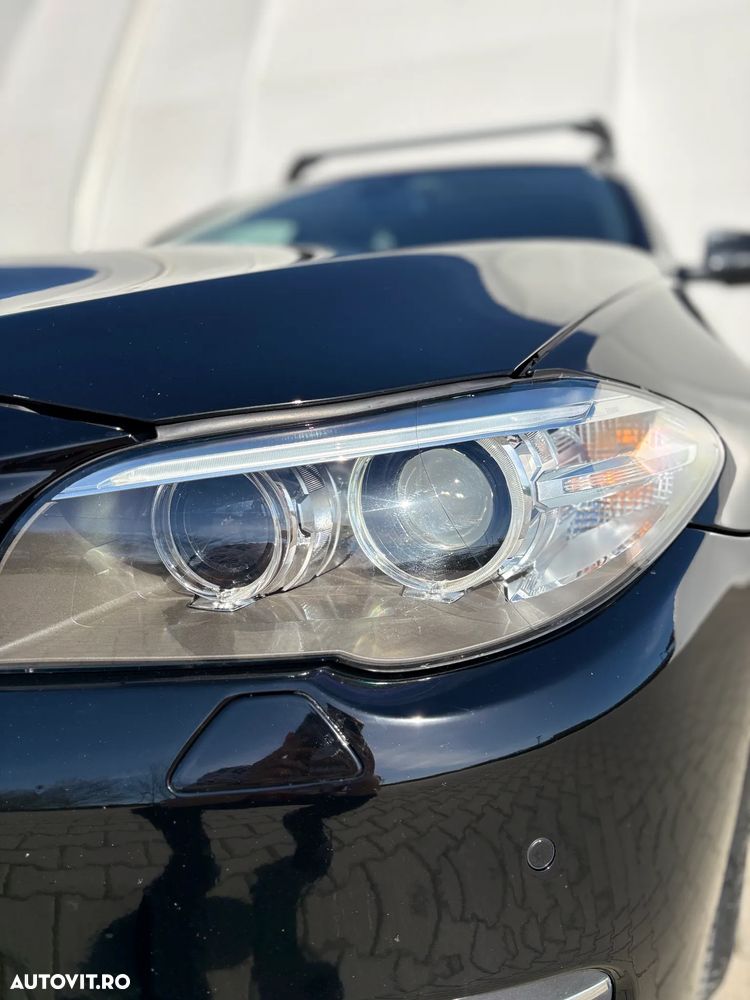 BMW Seria 5 525d Aut. Luxury Line - 27