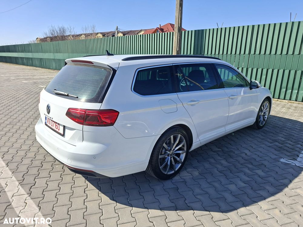 Volkswagen Passat 2.0 TDI SCR DSG Elegance - 10
