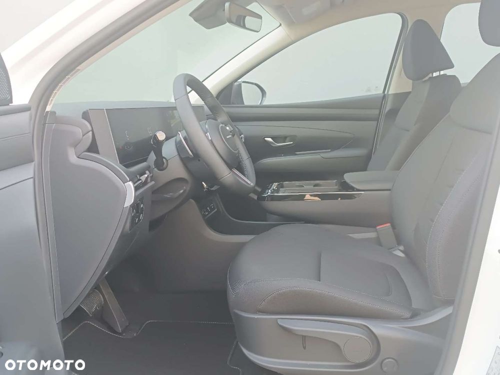 Hyundai Tucson 1.6 T-GDi HEV Smart 4WD - 12