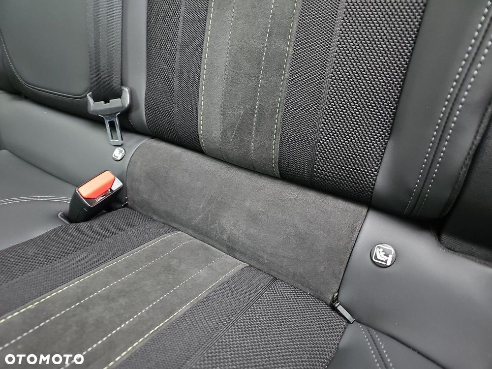 Peugeot 2008 1.2 PureTech GT S&S EAT8 - 35