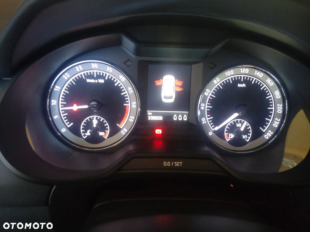 Skoda Octavia 2.0 TDI Style - 14