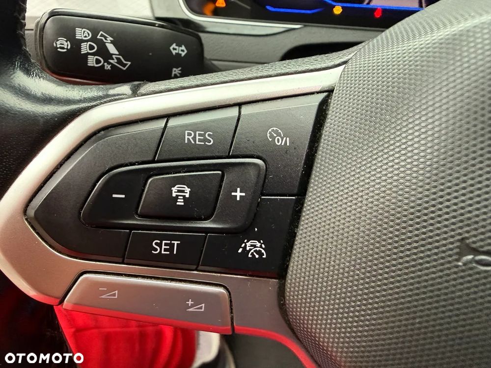 Volkswagen Passat 2.0 TDI EVO Business - 21