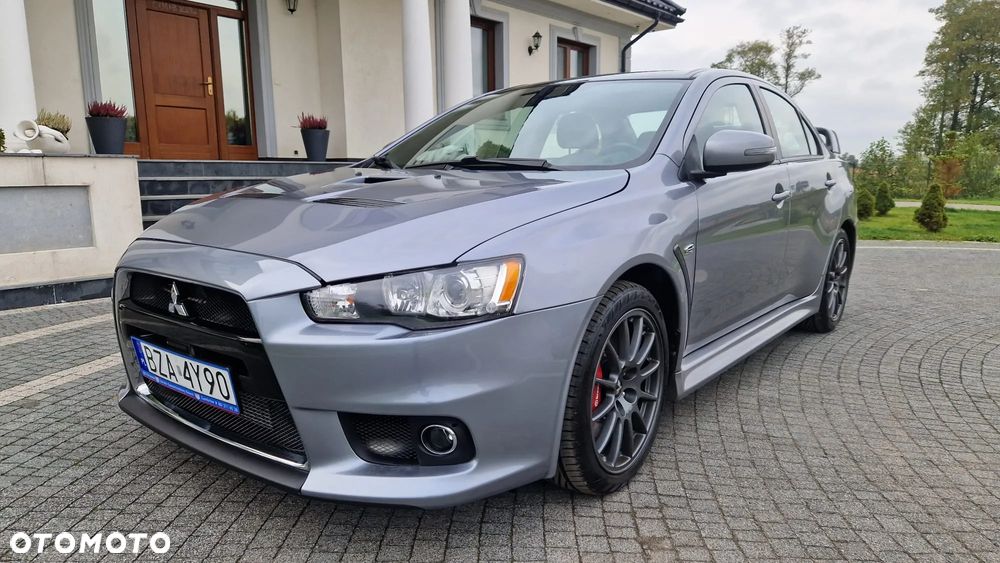 Mitsubishi Lancer Evolution - 10