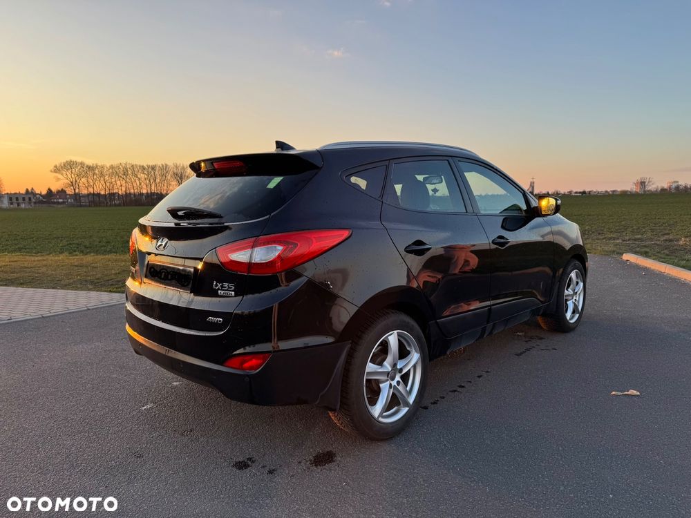 Hyundai ix35 2.0 CRDi Premium 4WD - 2